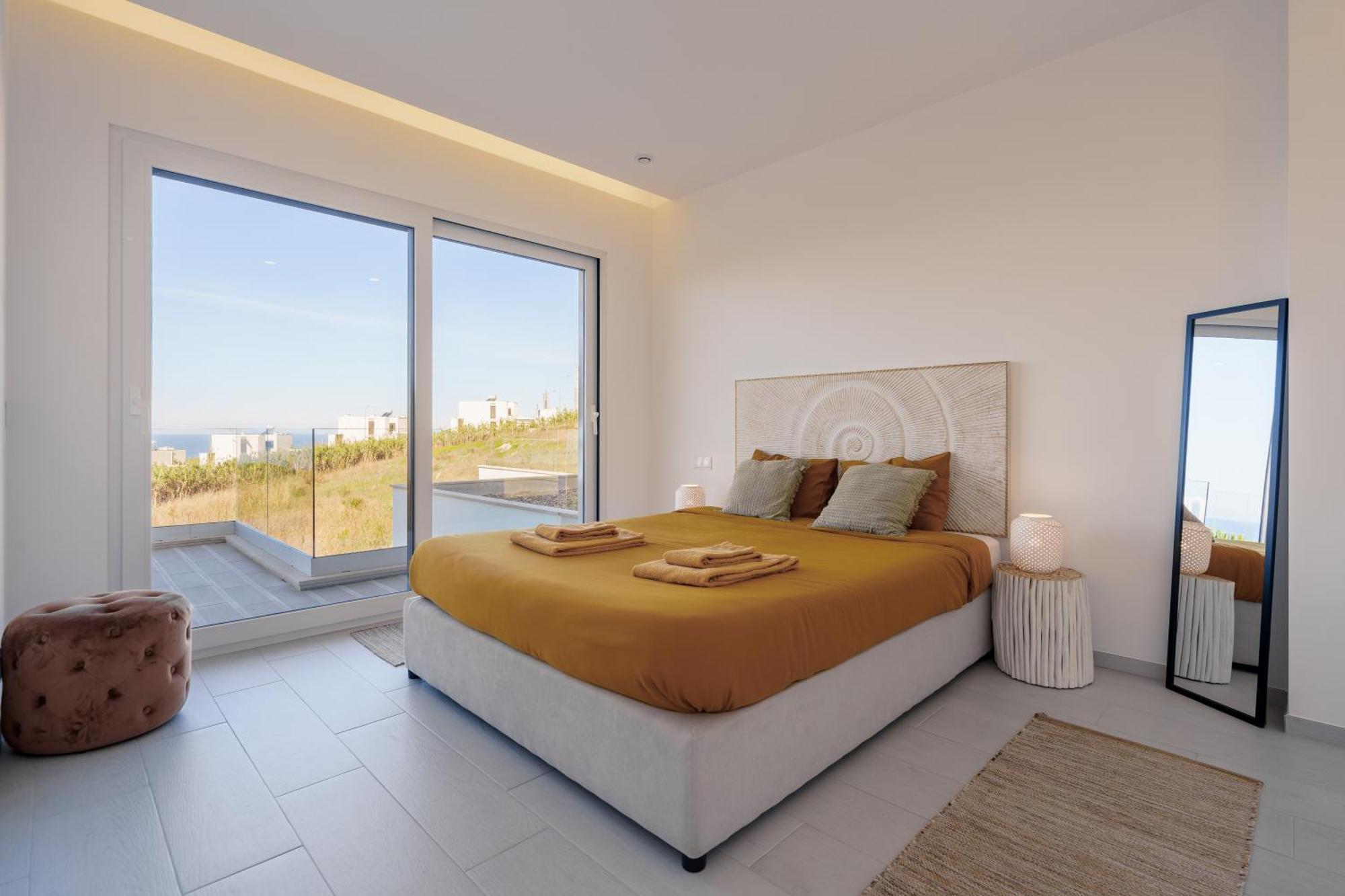 Villa Beach And Friends With Ocean View Lourinhã Eksteriør billede