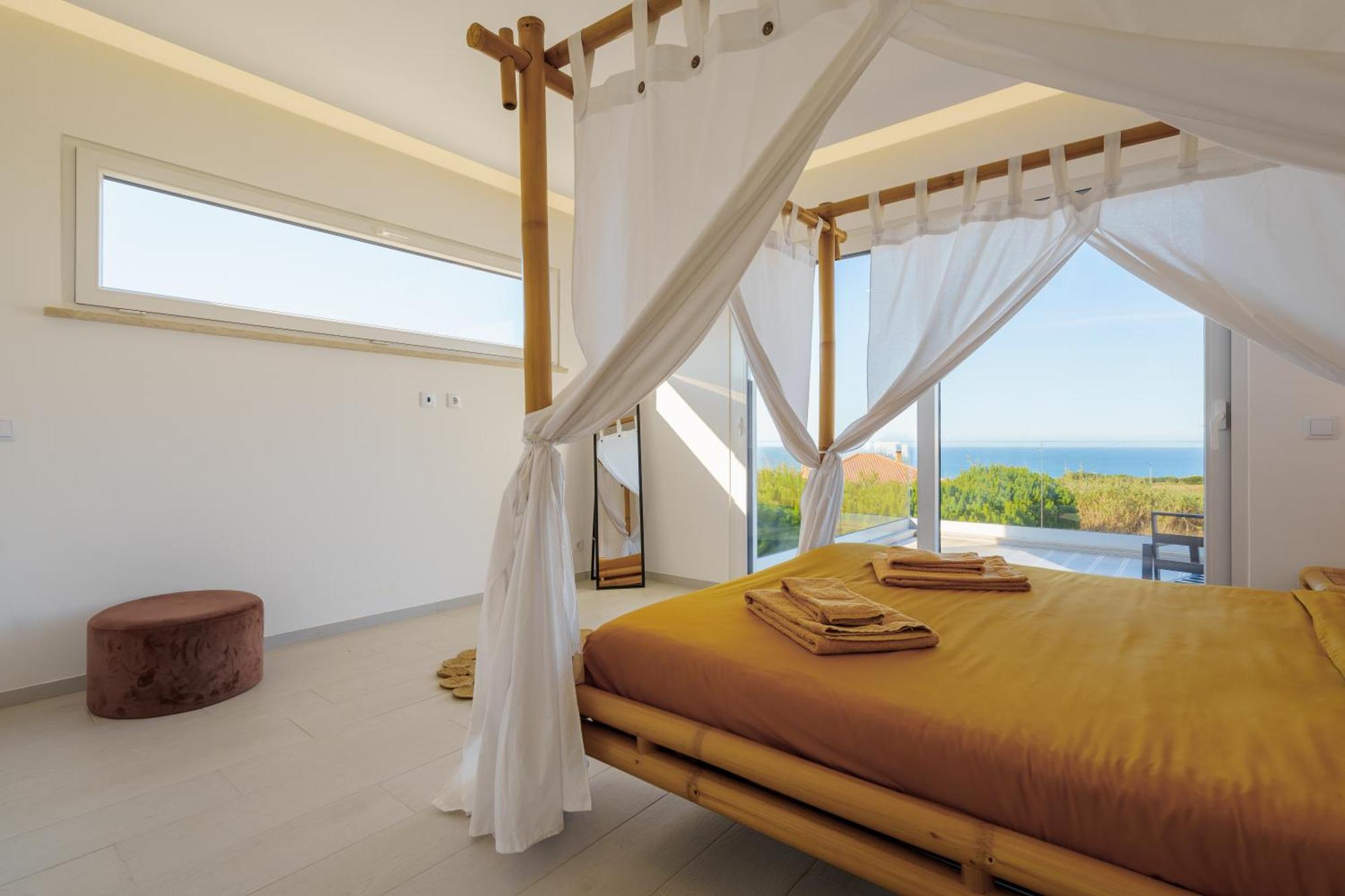 Villa Beach And Friends With Ocean View Lourinhã Eksteriør billede